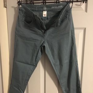 Juniors low rise jeggings